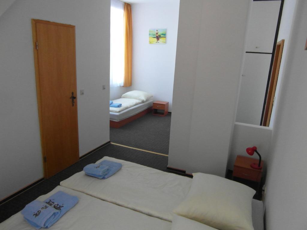 Pension "Am Wald" Lautenthal Стая снимка